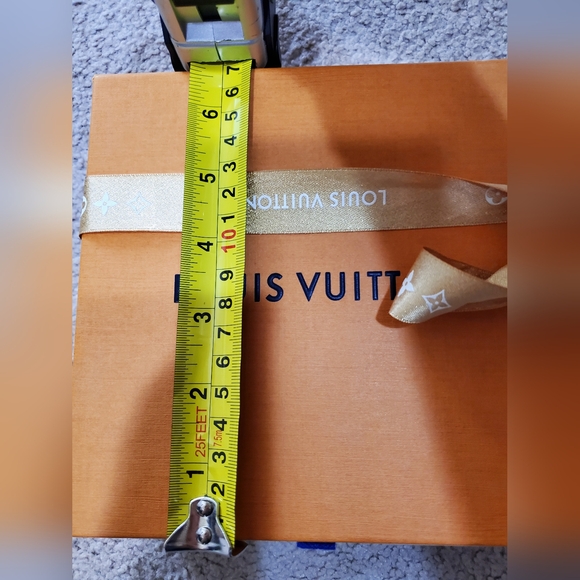 Louis vuitton gift box - Picture 3 of 7
